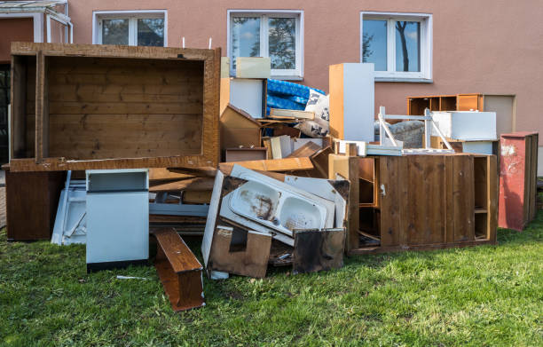 Best Local Junk Hauling  in Belding, MI